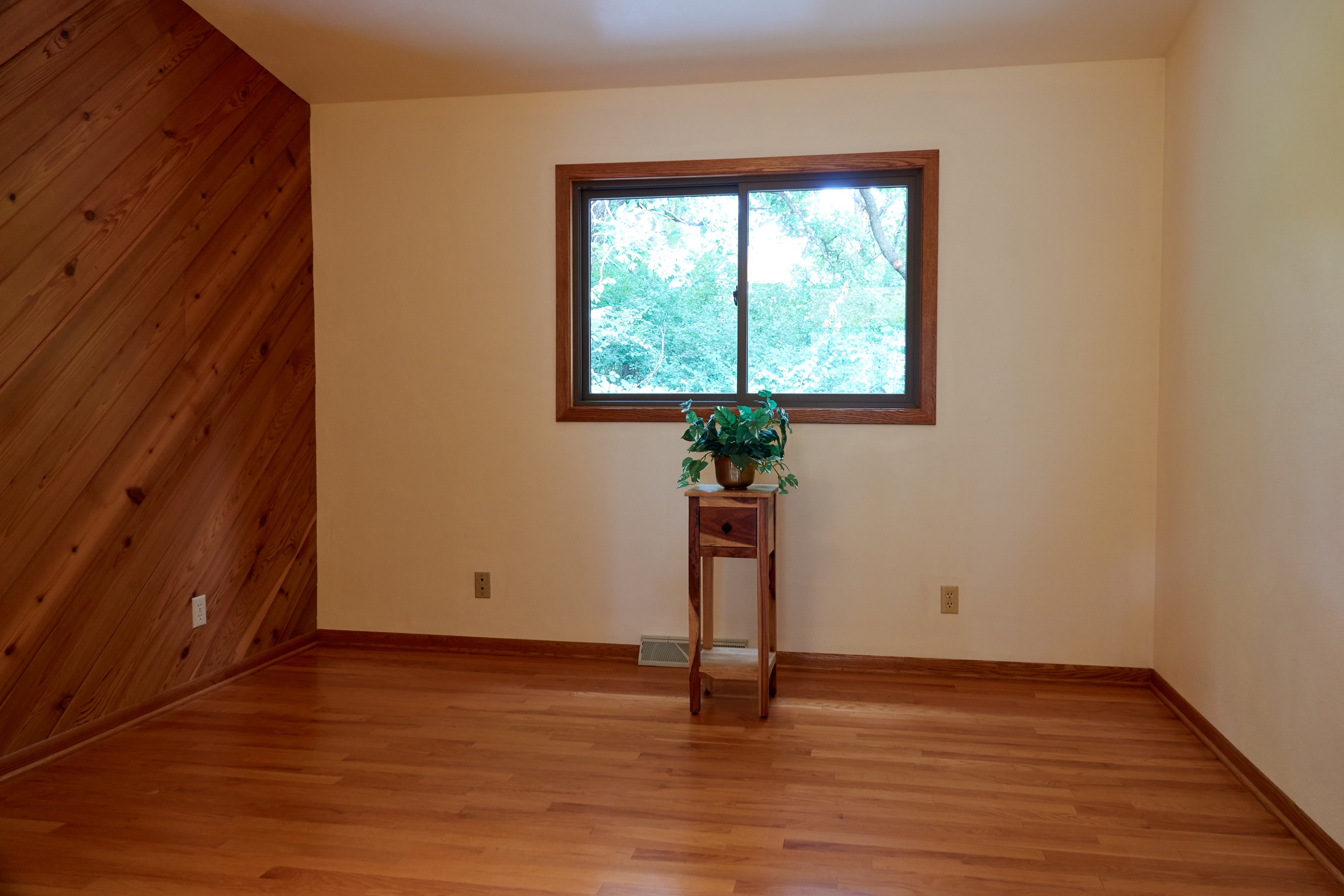 Home for Sale 5711 River Road, Waunakee, WI 53597